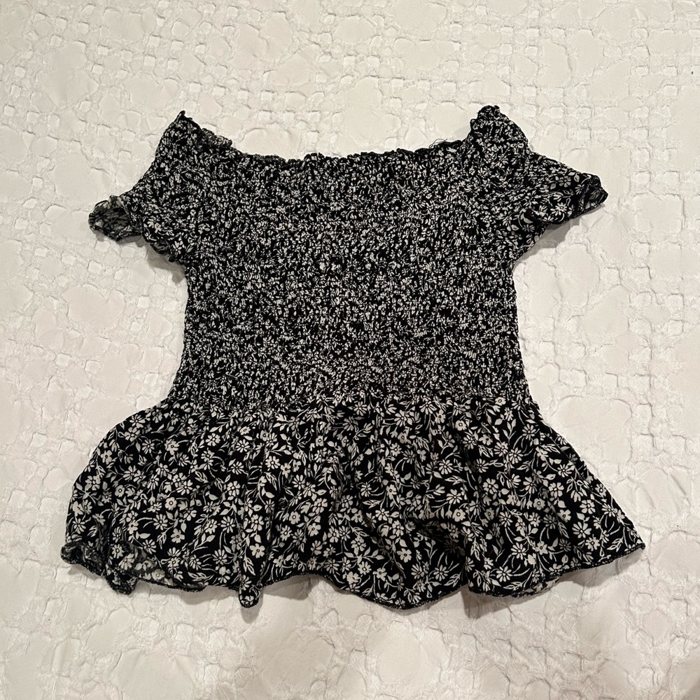 Floral flowy top